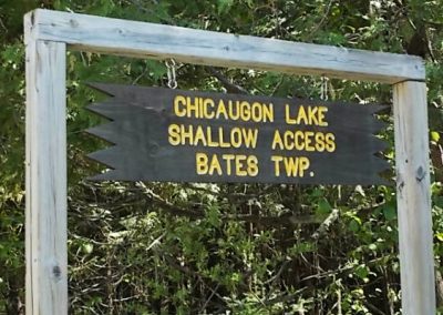Chicaugon Lake boat access sign